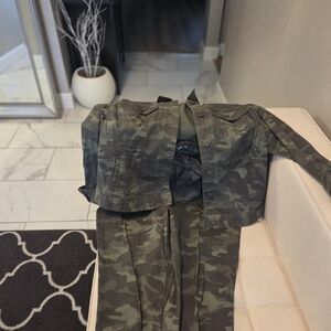 Camouflage Jacket and Pants Set
